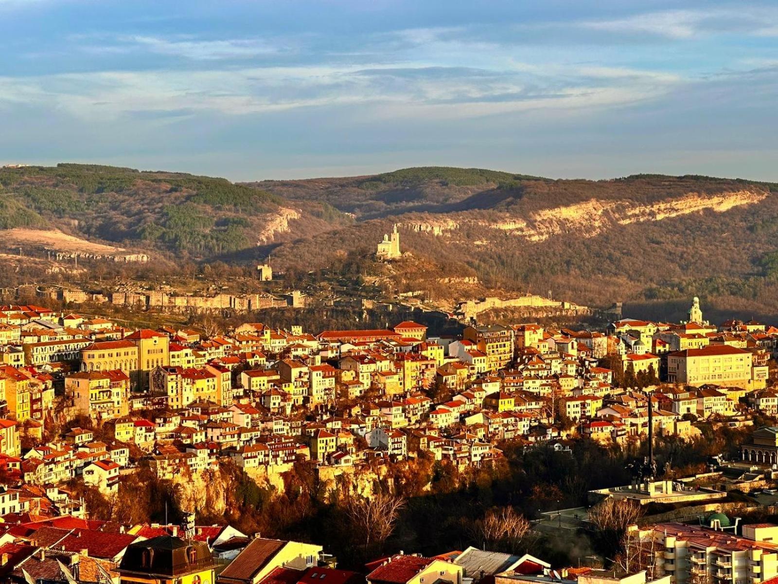 Top Sky View - Studio Panorama Veliko Tŭrnovo Exterior foto