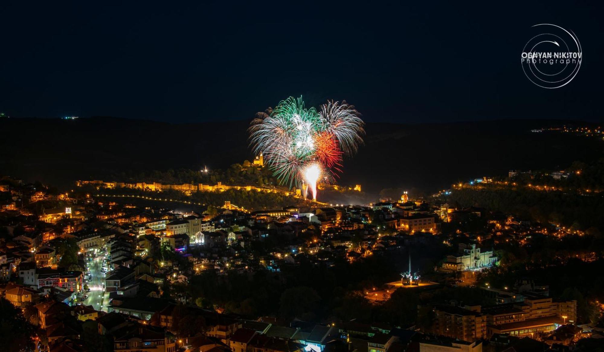 Top Sky View - Studio Panorama Veliko Tŭrnovo Exterior foto